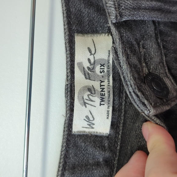 Free People Black Distressed Jean Shorts - Size 26 - Picture 3 of 9